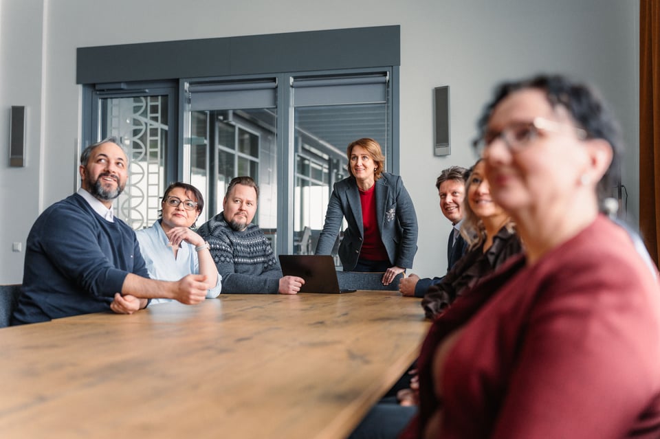 2025-02-19-BusinessJoensuu-Invest-in-WEB-2048px-10