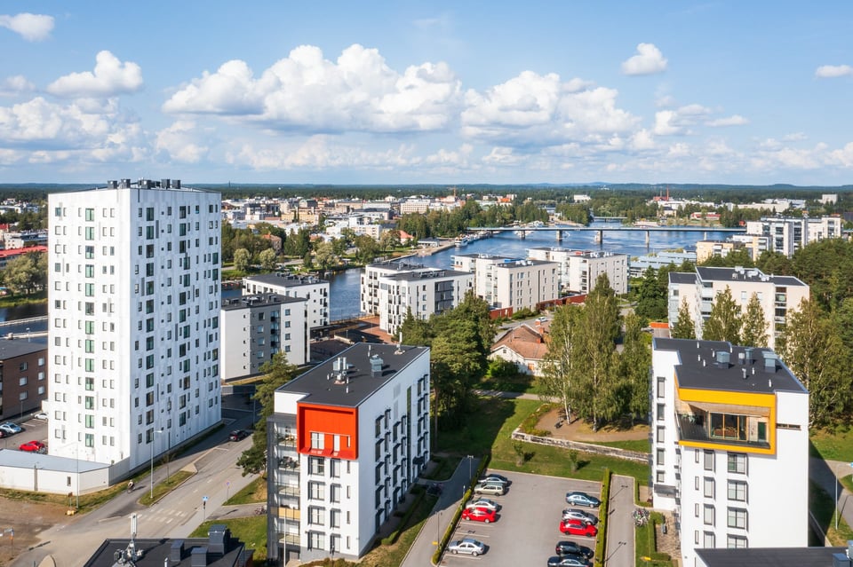 WEB Penttilä lighthouse drone 2021 Business Joensuu kuva Jarno Artika_1